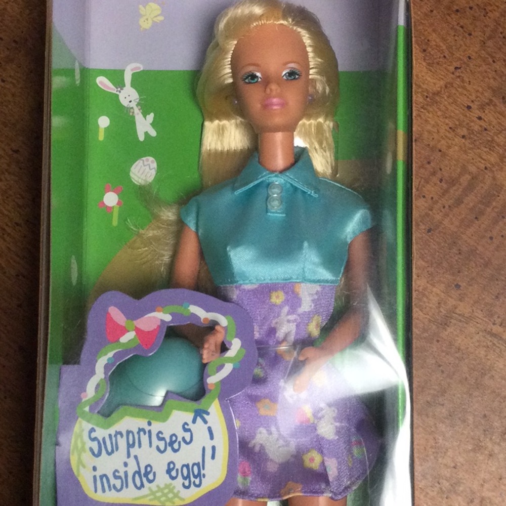 1998 Easter Surprise Barbie New in Box - Picture 7 of 7